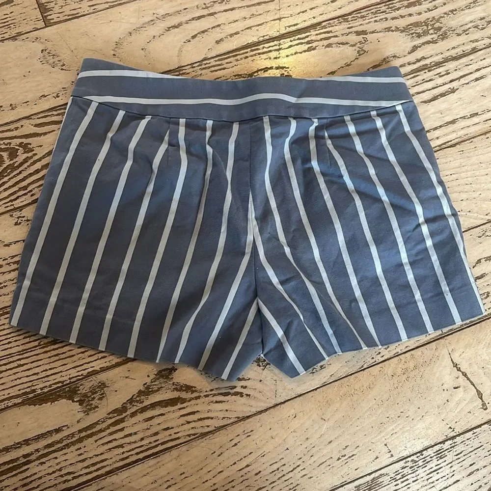 LOFT Nautical Stripe High Rise Button Sailor Shorts Gray and White Size 2 - Picture 4 of 11